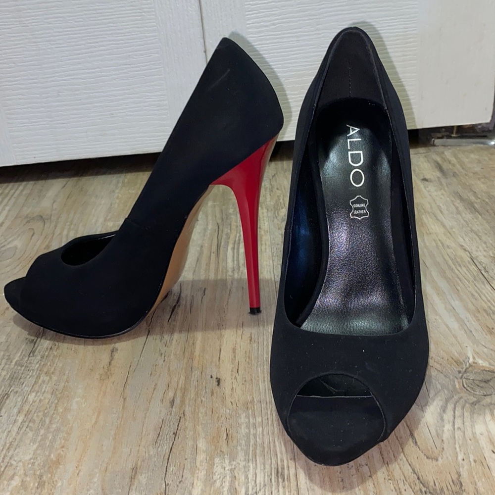 Aldo black heels